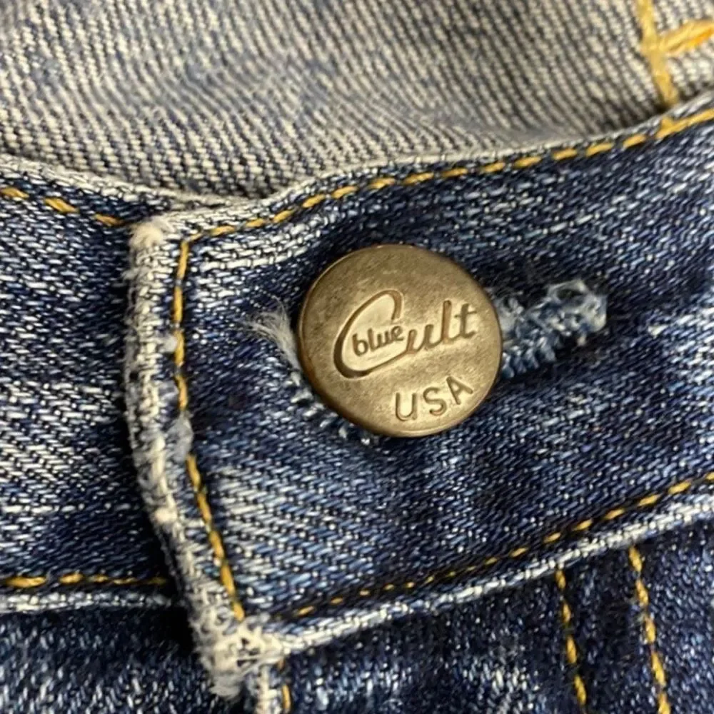 Blue Cult Boot cut Jeans that are slightly distressed size 29 - Picture 7 of 11